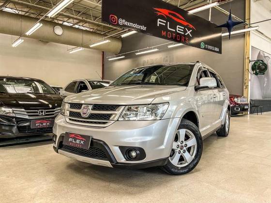 FIAT FREEMONT 2.4 PRECISION 16V GASOLINA 4P AUTOMÁTICO